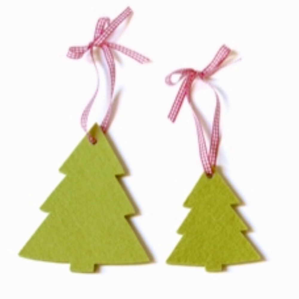 Parkhaus Berlin Green Tree Christmas Ornaments